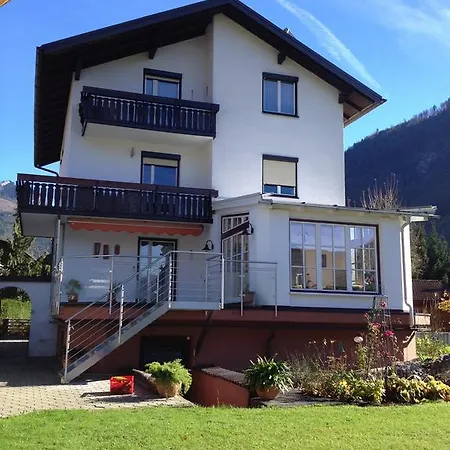 Piontek Apartment *
