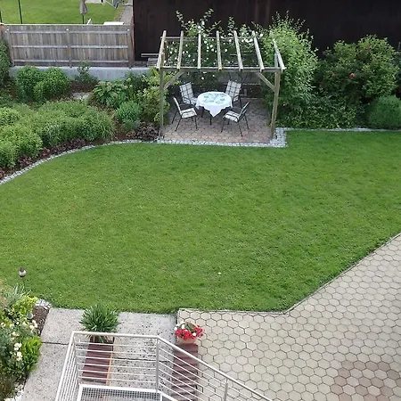 Piontek Apartment *